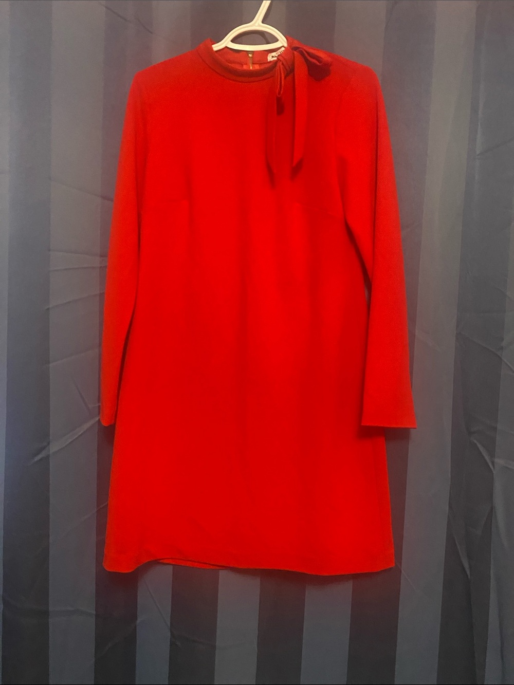 Calvin Klein Red Long-Sleeve Tie-Neck Shift Dress